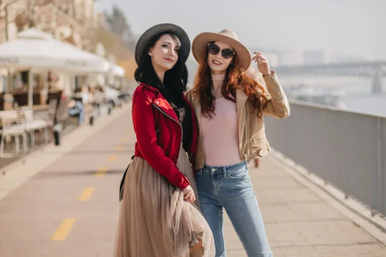 Women's Fashion